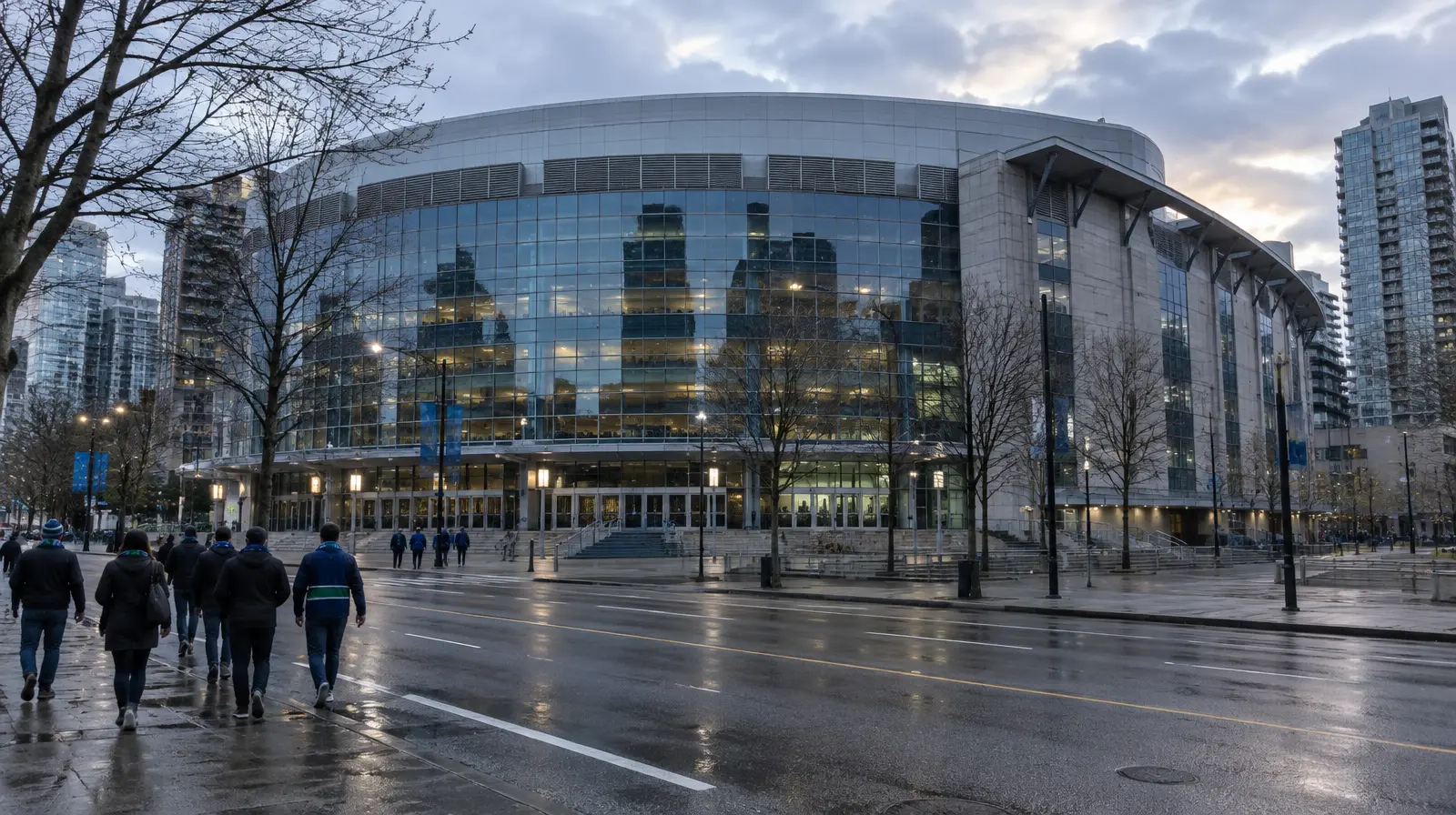 Lekkerimäki gjorde två mål på 49 sekunder när Vancouver vände 2–5 till 6–5