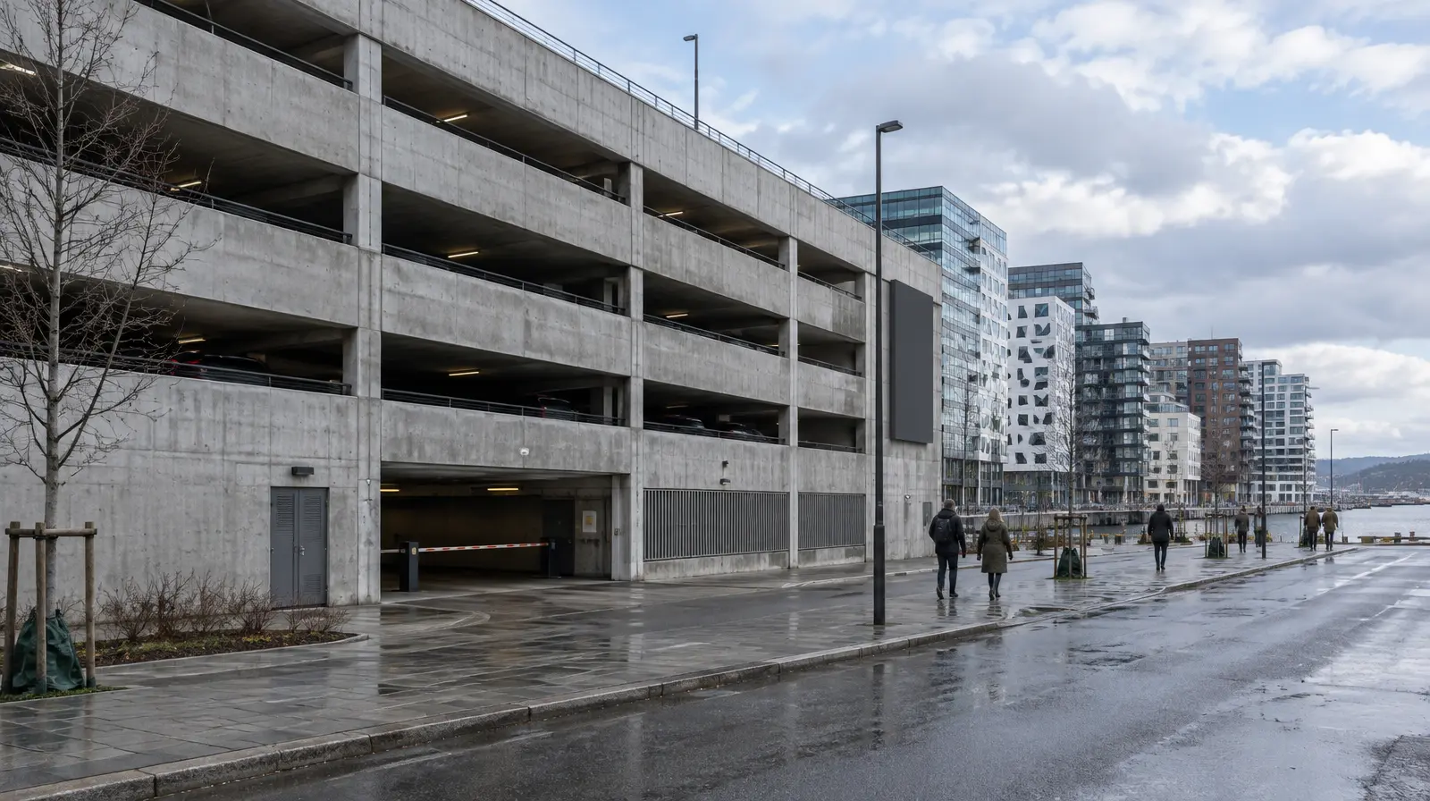 Svensk man efterlyses internationellt efter knivdåd i Oslo